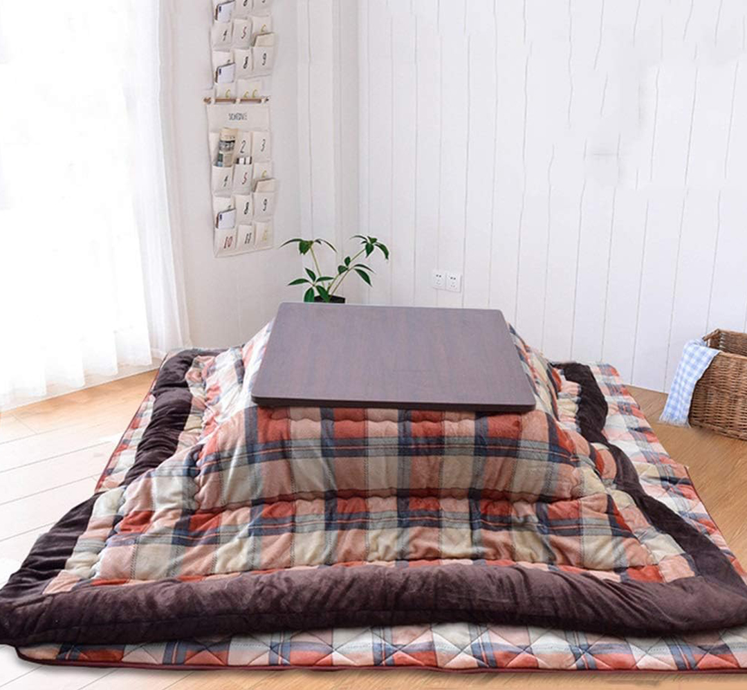Table chauffante japonaise - Kotatsu - ambiance de salon
